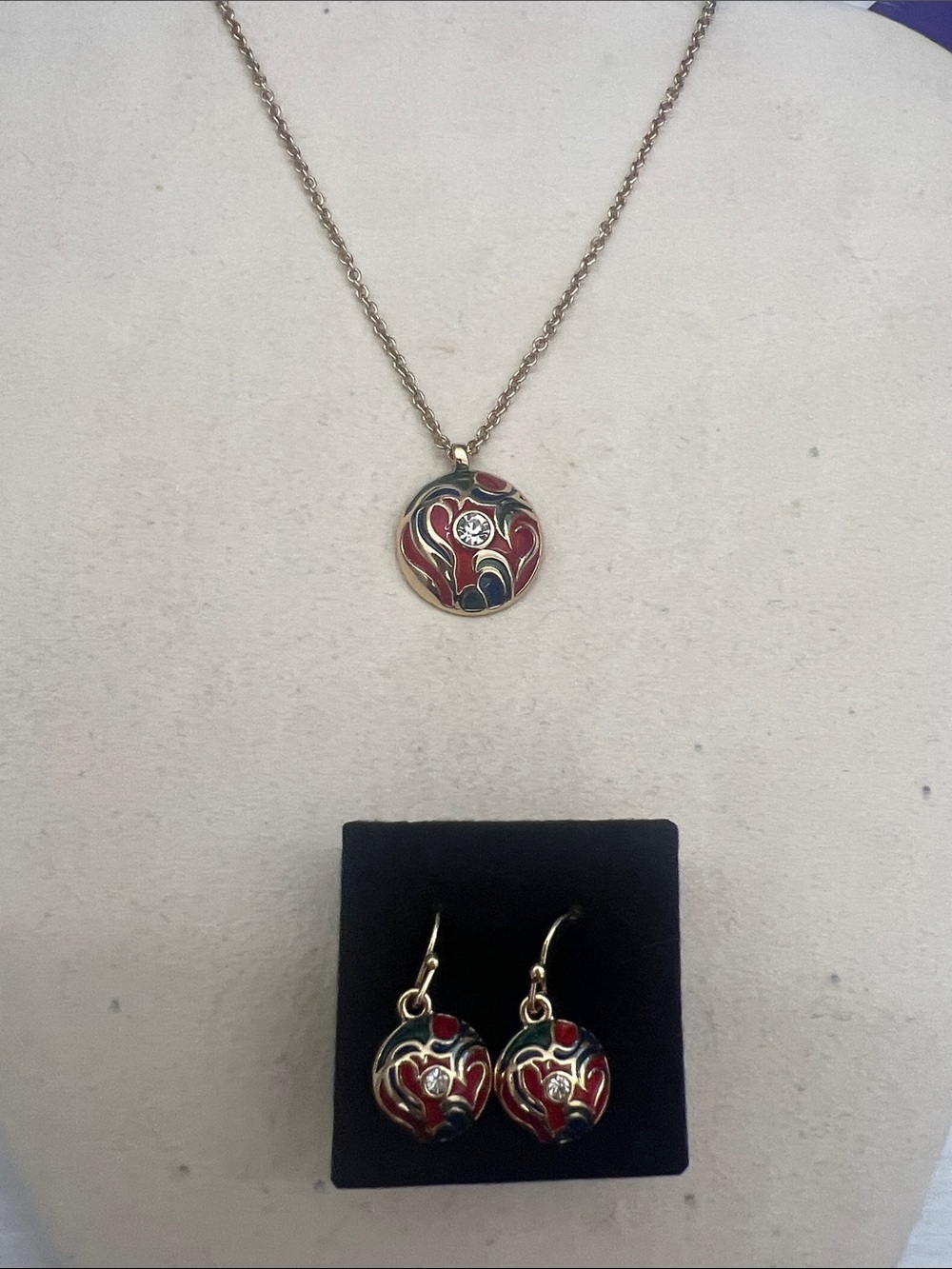 Gold-Tone Enamel Pendant Necklace and Earrings Set in Red and Blue